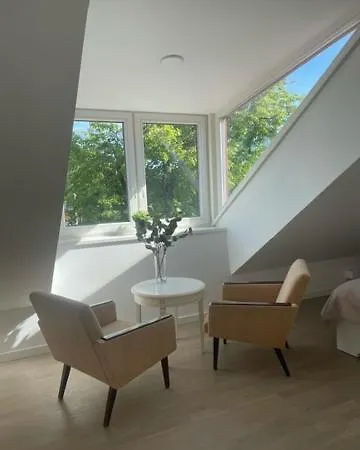 Luxury Easy *