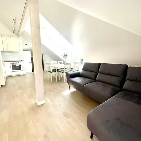 Luxury Easy 아파트 *