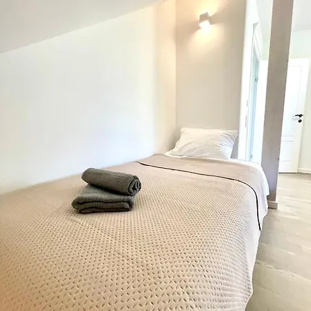 Luxury Easy